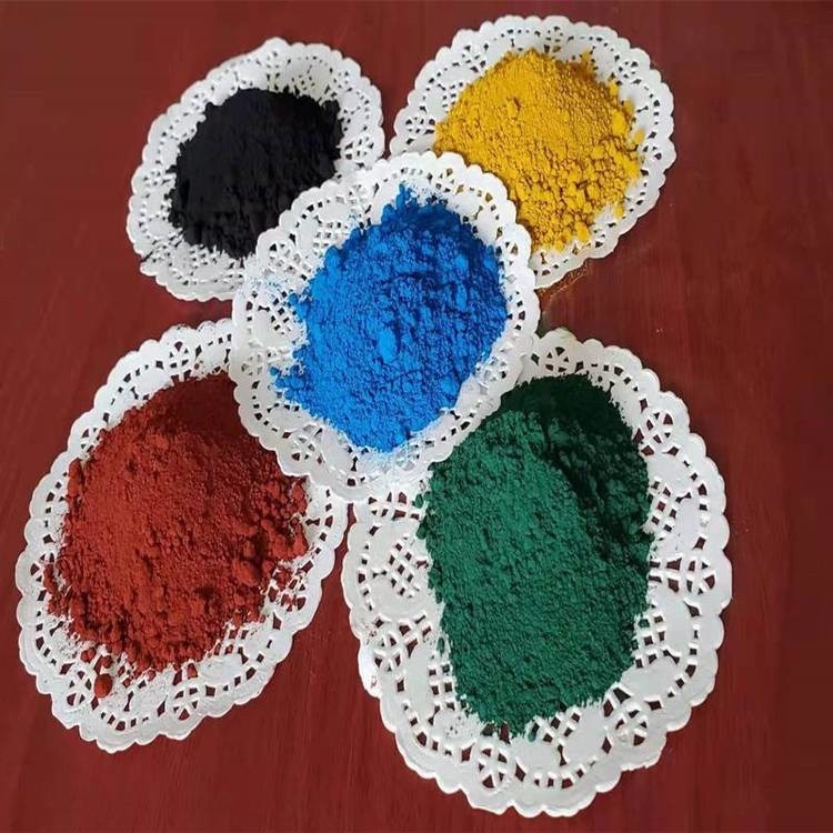 Kháng nhiệt Pigment oxit sắt kích thước hạt 5-10 micron Xám sắt đúc Điểm sôi 2750 °C