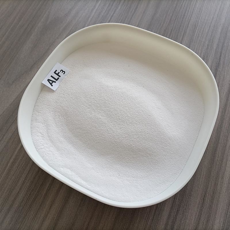 Fluorua nhôm CAS số 7784 - 18 - 1 Được sử dụng làm chất lỏng cho lớp sơn gốm
