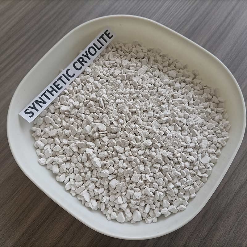 Cryolite natri màu trắng / không màu trắng với độ tinh khiết hóa học cao hơn cho các ứng dụng công nghiệp đa dạng