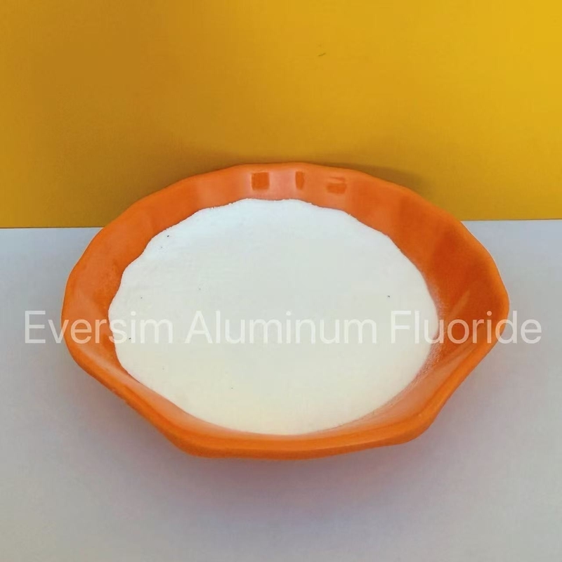 Độ tinh khiết cao 98% trọng lượng phân tử 83,98 Alf3 Fluoride nhôm cho các vật liệu luồng