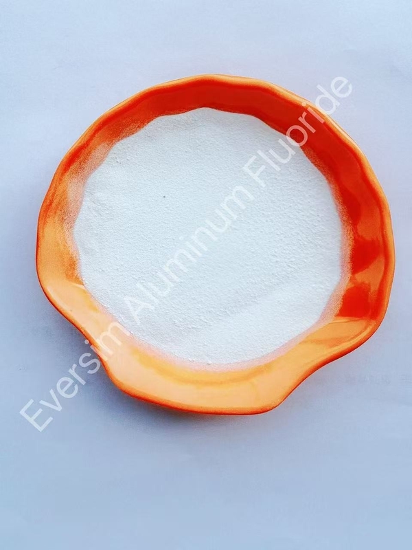 Sản phẩm hóa học trọng lượng phân tử 83.98 CAS7784-18-1 Fluorure nhôm Alf3 cho Flux của Glaze gốm