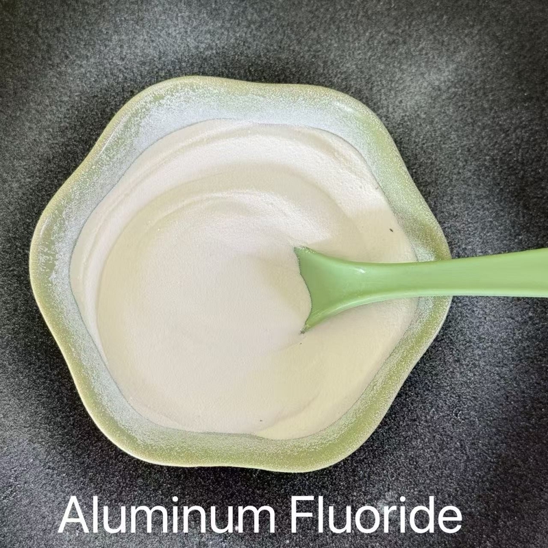 Độ tinh khiết cao CAS7784-18-1 Cát trắng AlF3 Fluorua nhôm loại công nghiệp Anhidrô