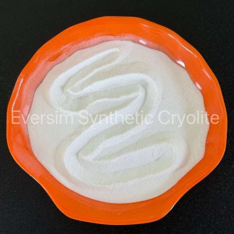 Cryolite tổng hợp độ tinh khiết 98% cỡ hạt 325 mesh Na3AlF6, dùng làm chất trợ chảy cho chất hàn