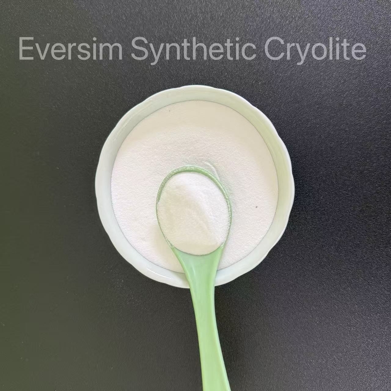 Sản phẩm hóa học Cryolite tổng hợp Na3AlF6 Trọng lượng phân tử 209.94 cho ngành công nghiệp mài mòn